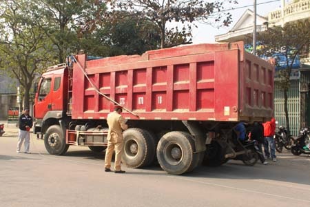 Hung thần gây tai nạn khiến một người chết thảm 