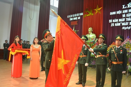 Lễ đón nhận danh hiệu Anh hung LLVT lần thứ 2 của BĐBP Nghệ An được tổ chức trọng thể
