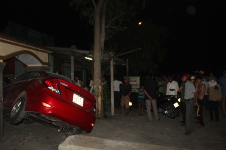 Nhiều người dân vẫn chưa hết sợ hãi khi chứng kiến vụ tai nạn