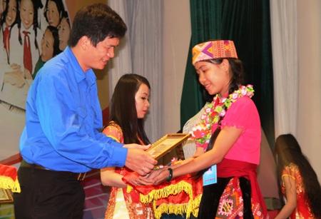 Anh Lê Quốc Phong - Bí thư Trung ương Đoàn, Chủ tịch Hội sinh viên Việt Nam t