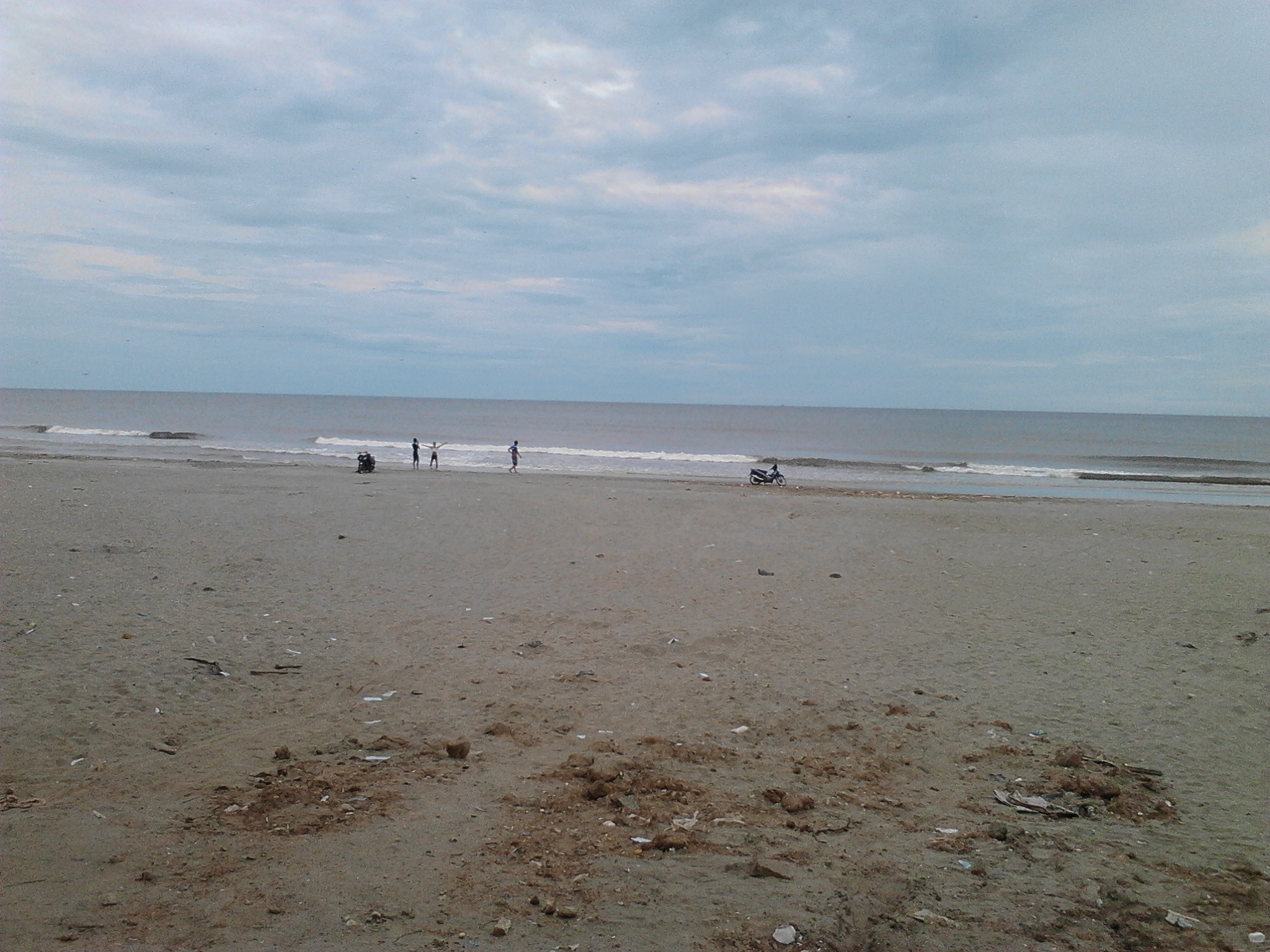 Khu vực biển Quỳnh Nghĩa - nơi xảy ra vụ đuối nước khiến 3 học sinh tử vong