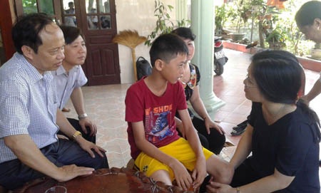 Vụ bồn nước đè chết 2 học sinh: Trường học phải đảm bảo an toàn xây dựng - 2 Vụ bồn nước đè chết 2 học sinh: Trường học phải đảm bảo an toàn xây dựng