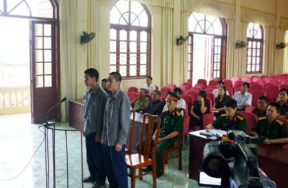 Giả nhân viên Viettel cắt dây chống sét trạm BTS - 1