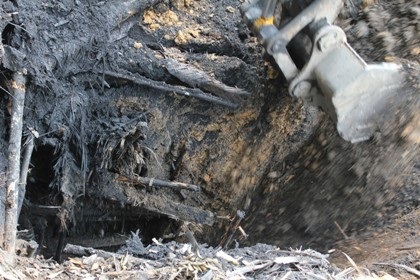 Liên tiếp đánh sập các lò than “thổ phỉ” tại “điểm nóng” Hạ Long - 7