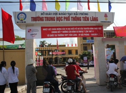 Tưng bừng điểm cầu trường THPT Tiên Lãng trước giờ “G” - 1