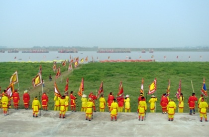 Nườm nượp trảy hội mùa thu Côn Sơn - Kiếp Bạc - 3 Nườm nượp trảy hội mùa thu Côn Sơn - Kiếp Bạc - 3