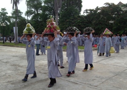 10.000 ngọn nến sẽ thắp sáng nhà tù Lao Bảo - 2