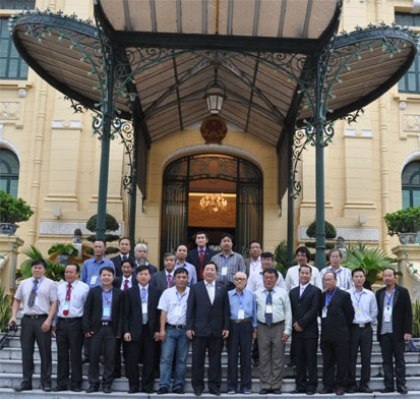 Hội thảo “Bảo tồn bản sắc văn hoá, giữ gìn tiếng Việt” - 2 Hội thảo “Bảo tồn bản sắc văn hoá, giữ gìn tiếng Việt” - 2