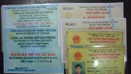 Nguyên cán bộ văn hóa “hô biến” giấy trắng thành... bằng cấp - 2