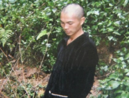 Uống rượu say, dùng đá đập chết bố đẻ - 1