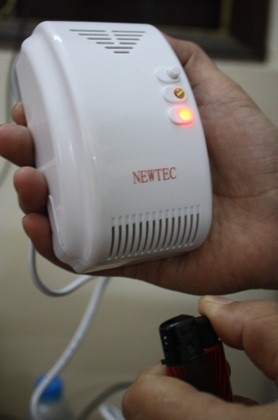 “Sốt xình xịch” tìm mua thiết bị báo động rò khí gas - 2