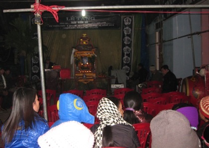 Giám đốc quỹ tín dụng xã thắt cổ tự tử ngày cuối năm - 2