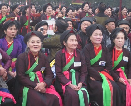 3.500 liền anh, liền chị lập “dàn đồng ca khổng lồ” tại Hội Lim - 3