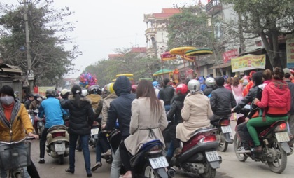 3.500 liền anh, liền chị lập “dàn đồng ca khổng lồ” tại Hội Lim - 6