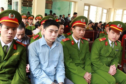 Ngày thứ 2 xét xử Lê Văn Luyện: Hé mở các tình tiết mới? - 1