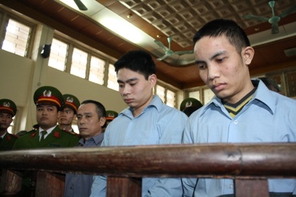 "Kháng cáo để làm rõ việc Luyện có đồng phạm hay không" - 2