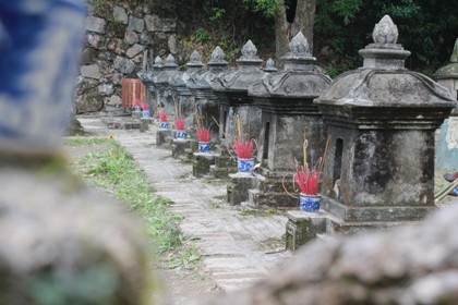 Yên Tử đón hơn 6 vạn du khách ngày khai hội - 12