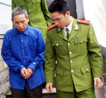 “Yêu râu xanh” xâm hại nữ sinh lớp 7 lĩnh án chung thân - 1