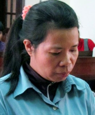 Nữ cán bộ Ban Tuyên giáo Thành uỷ lừa đảo tiền tỉ