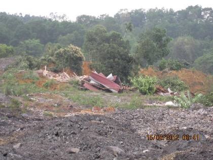 Vụ sạt lở bãi thải mỏ than: tích cực tìm kiếm 5 nạn nhân còn lại