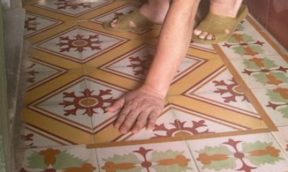 Hoang mang vì nền nhà nóng bất thường