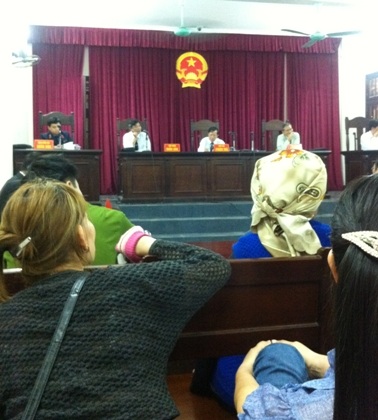 Cụ bà 85 tuổi thắng kiện vụ con gái “chiếm đất” sau khi bố qua đời