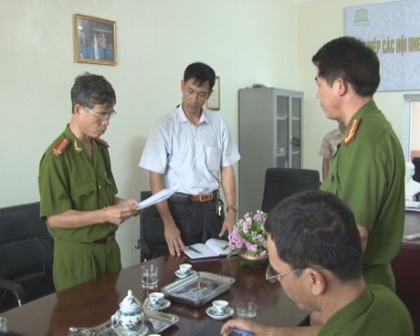 Bắt giam Phó Giám đốc chi nhánh Muaban24 TP Uông Bí - 1 Bắt giam phó giám đốc chi nhánh MB24 TP Uông Bí