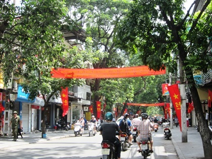 Những đường phố nội thành trở nên thoáng đãng.