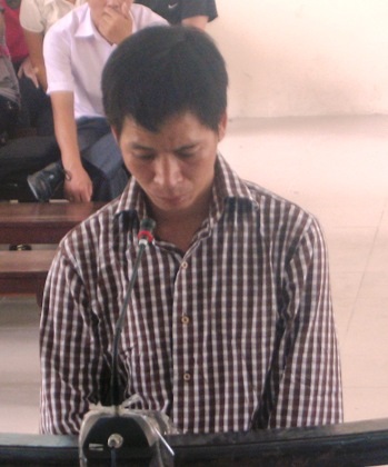 Bị cáo Ngô Minh Thuyên tại phiên tòa xét xử.