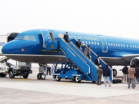 125.000 chỗ còn trống trên các chuyến bay Tết - 1 Vietnam Airlines sẽ bay xuyên đêm dịp cao điểm Tết Quý Tỵ 2013. (Ảnh: Internet)