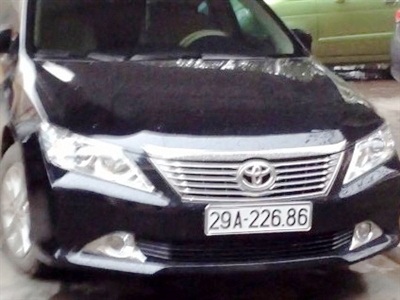 Chiếc xe Camry mang BKS giả của đội phó đội CSGT Công an huyện Đồng Hỷ (Thái Nguyên).