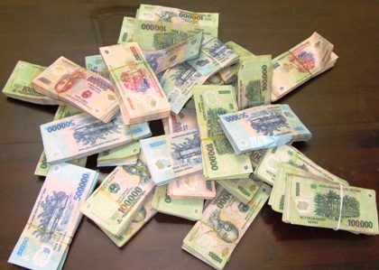 Số tiền tang vật được thu giữ.