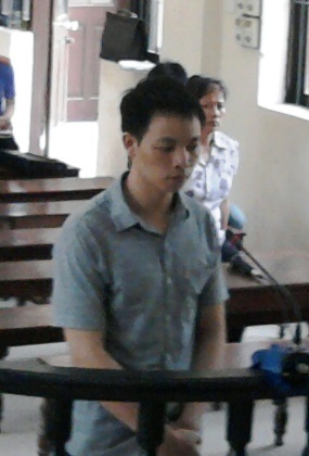 Bị cáo Nguyễn Văn Thủy tại phiên tòa xét xử.