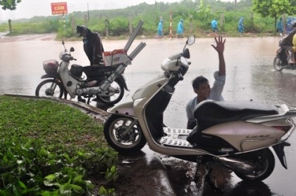 Nhiều người vui mừng vì có dịch vụ lau khô bugi.