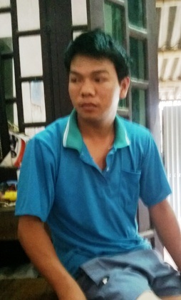 Thai nhi chết bất thường sau mũi tiêm của phòng khám - 1 Anh Phùng Văn Hùng, chồng thai phụ Bùi Thị Thoan bức xúc kể lại sự việc.