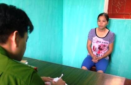 Đối tượng Nông Thị Sen khai nhận sát hại 2 con đẻ.