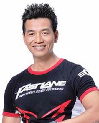 "Phù phép" môtô phân khối lớn thành "xe rác", kiếm tiền tỉ - 1 Đối tượng Huỳnh Văn Xuân (Công mô tô) cùng 6 cán bộ tỉnh Hải Dương bị khởi tố.