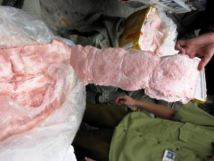 Số nầm lợn Trung Quốc hôi thối bị bắt giữ.