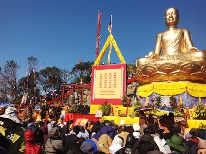 Pho tượng Phật hoàng Trần Nhân Tông trở thành biểu tượng của non thiêng Yên Tử.