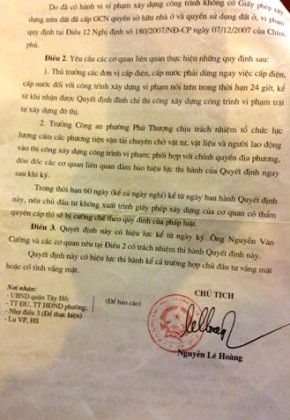 Lãnh đạo phường ra quyết định bất nhất, công trình vi phạm bị cưỡng chế khó hiểu - 4 Đơn tố cáo bà Vương Thị Thanh Thủy gửi báo điện tử Dân trí.