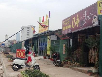 La liệt công trình sai phạm trên khu "đất vàng" đang "thách đố" chính quyền - 2 Công trình vi phạm vẫn án binh bất động.