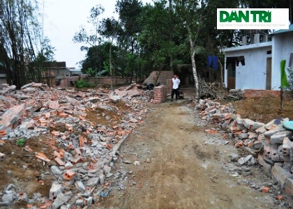 Hà Nội: Chấn động vụ cưỡng chế ngay sát Tết, tan nát cả một làng cổ - 2 Làng cổ Vân Lôi tan nát sau vụ cưỡng chế.