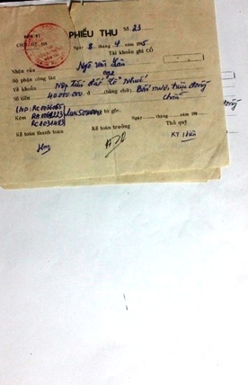 Phiếu nộp tiền của các hộ dân để mua đất vẫn được giữ cẩn thận.