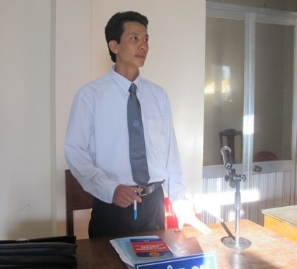 Luật sư trong vụ 5 công an đánh chết người: "Tôi không sợ vì mình làm đúng" - 1 Luật sư Võ An Đôn phát biểu tại phiên tòa. Ảnh: Tấn Lộc