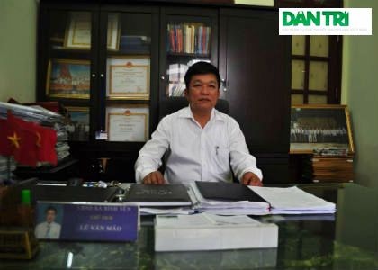 Vụ phá nát làng cổ: Người dân không "biết mặt" quyết định cưỡng chế - 9 Ông Lê Văn Mão - Chủ tịch xã Bình Yên thừa nhận cưỡng chế trước thời hạn do bị cấp trên thúc ép.