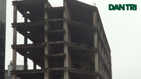 Dự án trung tâm thương mại “đắp chiếu” vắt xuyên 2 thế kỷ.