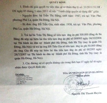 UBND quận Hà Đông lúng túng thi hành quyết định do chính mình ban hành? - 3 TAND qu