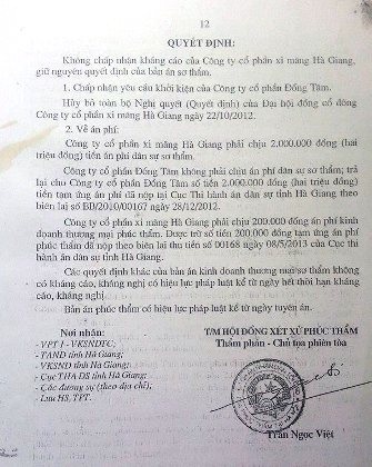 Hà Giang: Lãnh đạo "đáo tụng đình", cả trăm công nhân đồng thanh kêu cứu - 2 Lãnh đạo công ty đáo tụng đình, cả trăm công nhân đồng thanh kêu cứu.