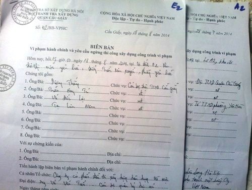 Hà Nội: Ồ ạt xây dựng trái phép trên "đất vàng" được quy hoạch dự án - 3 UBND quận Cầu Giấy xử phạt và yêu cầu tháo dỡ các công trình vi phạm.
