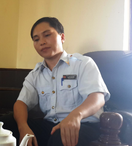 Bắc Ninh: Phát lộ hàng loạt sai phạm trong các dự án phát triển kinh tế tại TX Từ Sơn - 4 Ông Nguyễn Đình Sơn - Phó chánh thanh tra TX Từ Sơn trong buổi làm việc với PV Dân trí.